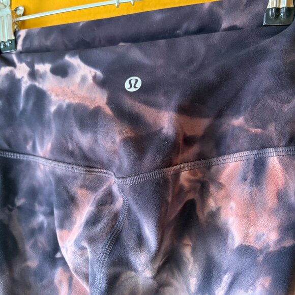 Lululemon Align High-Rise Leggings 26” Size 2 Diamond Dye Pink Pastel - Picture 3 of 5